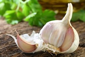 Knoblauch als Mittel zur Entfernung von Papillomen